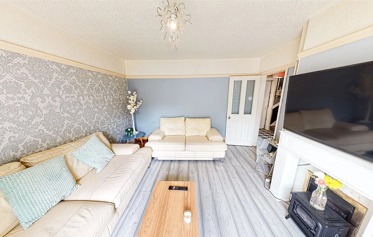 2 bedroom house for sale - Bentley Hurst