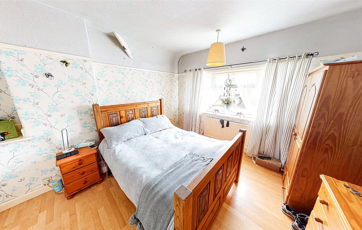 2 bedroom house for sale - Bentley Hurst