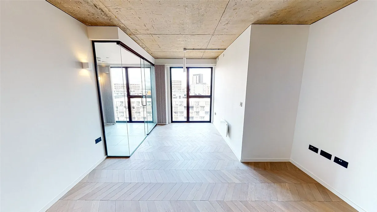 2 bedroom apartment for sale - Bentley Hurst