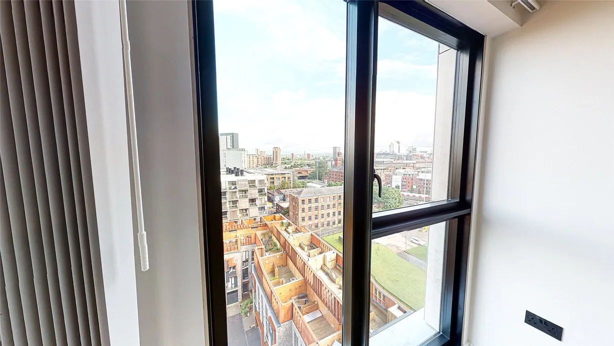 2 bedroom apartment for sale - Bentley Hurst