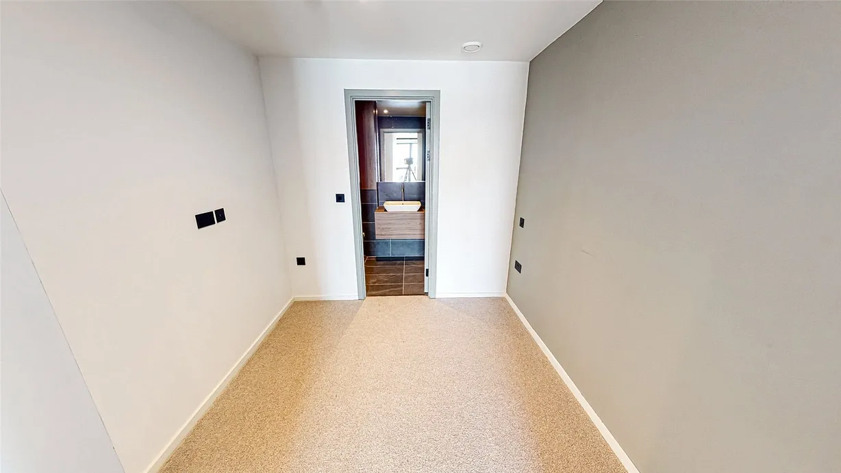 2 bedroom apartment for sale - Bentley Hurst