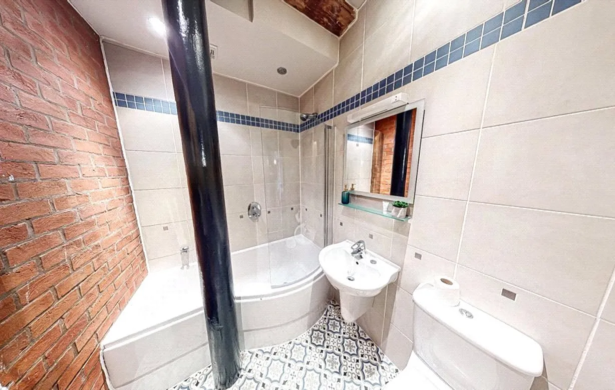 1 bedroom apartment to rent - Bentley Hurst