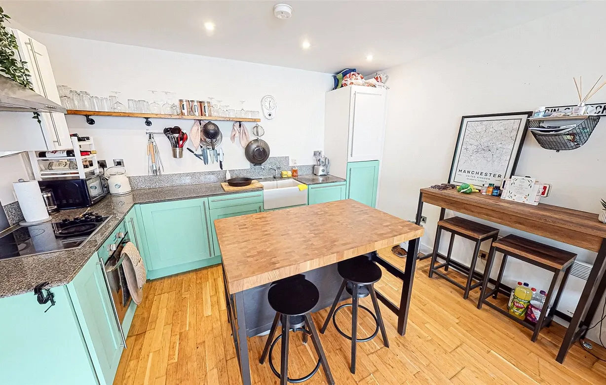 2 bedroom apartment for sale - Bentley Hurst