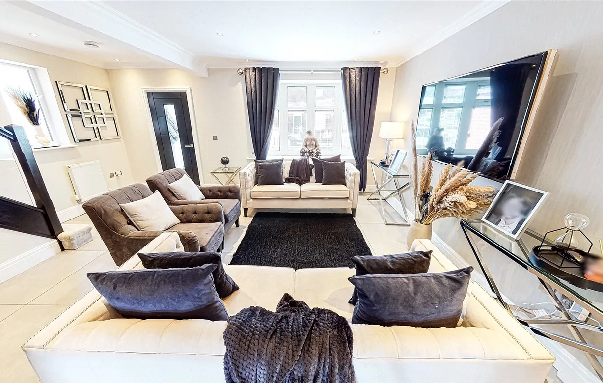 3 bedroom house for sale - Bentley Hurst