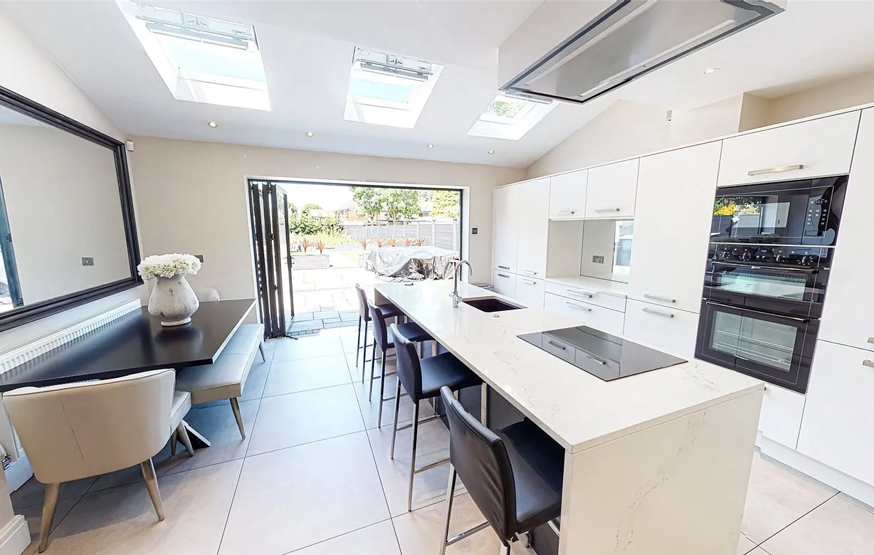 3 bedroom house for sale - Bentley Hurst