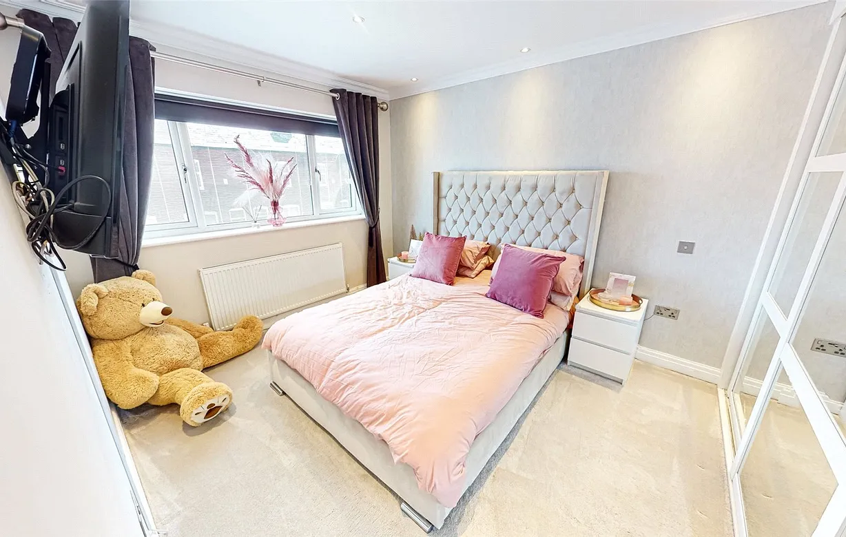 3 bedroom house for sale - Bentley Hurst
