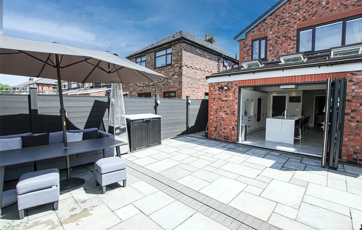 3 bedroom house for sale - Bentley Hurst