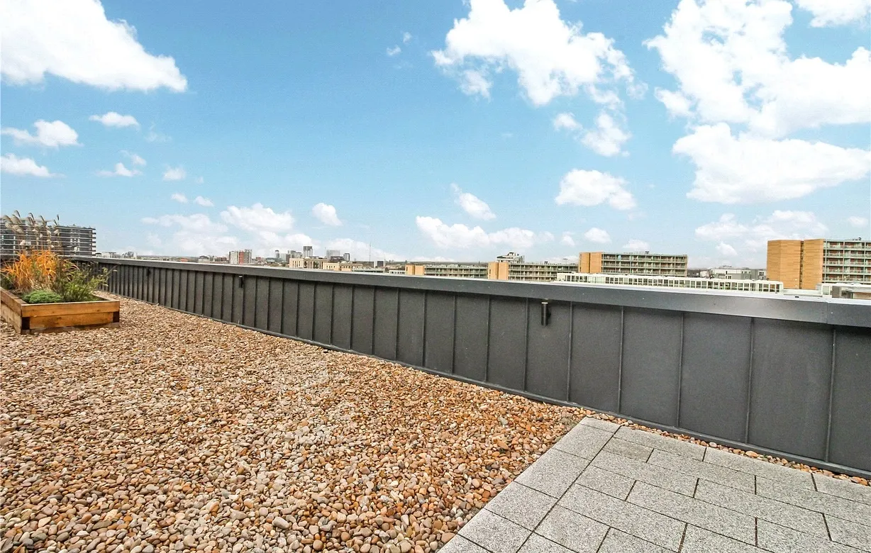 1 bedroom apartment to rent - Bentley Hurst