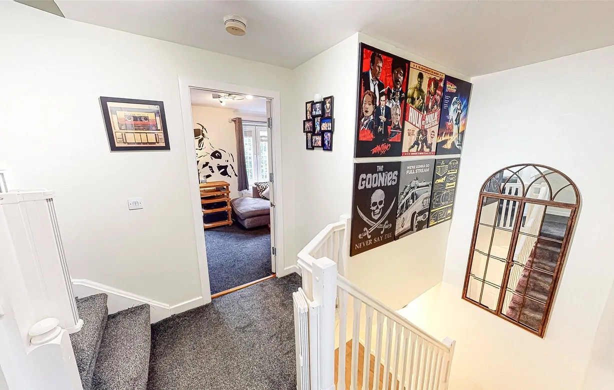 4 bedroom house for sale - Bentley Hurst