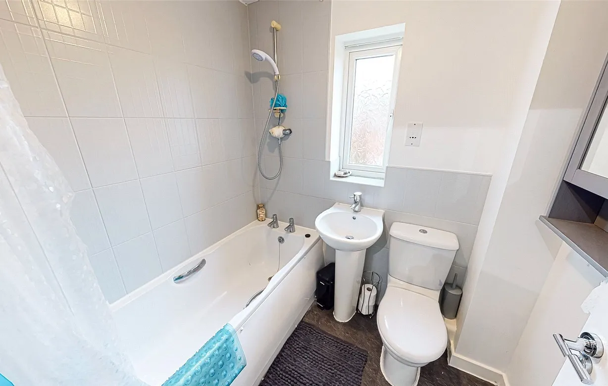 4 bedroom house for sale - Bentley Hurst