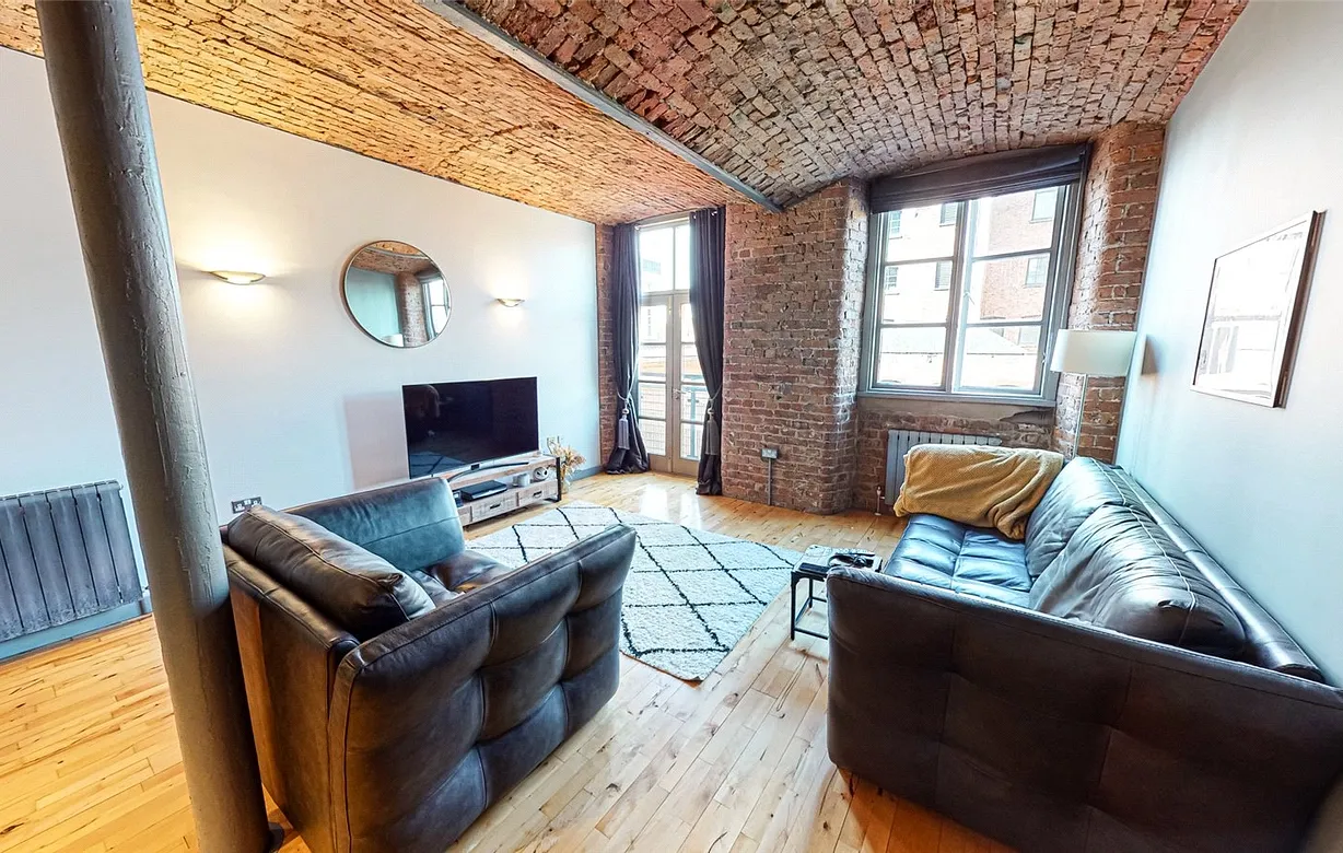 2 bedroom apartment to rent - Bentley Hurst