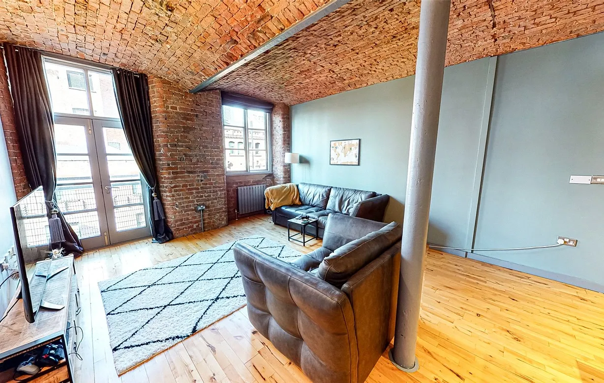 2 bedroom apartment to rent - Bentley Hurst