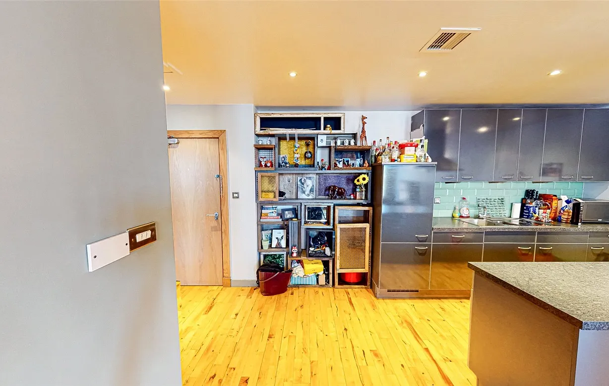 2 bedroom apartment to rent - Bentley Hurst