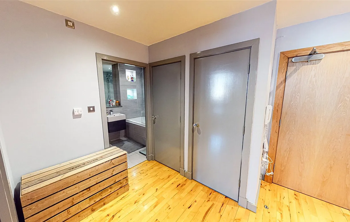 2 bedroom apartment to rent - Bentley Hurst