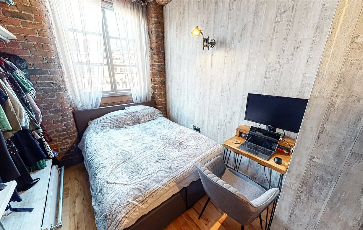 2 bedroom apartment to rent - Bentley Hurst