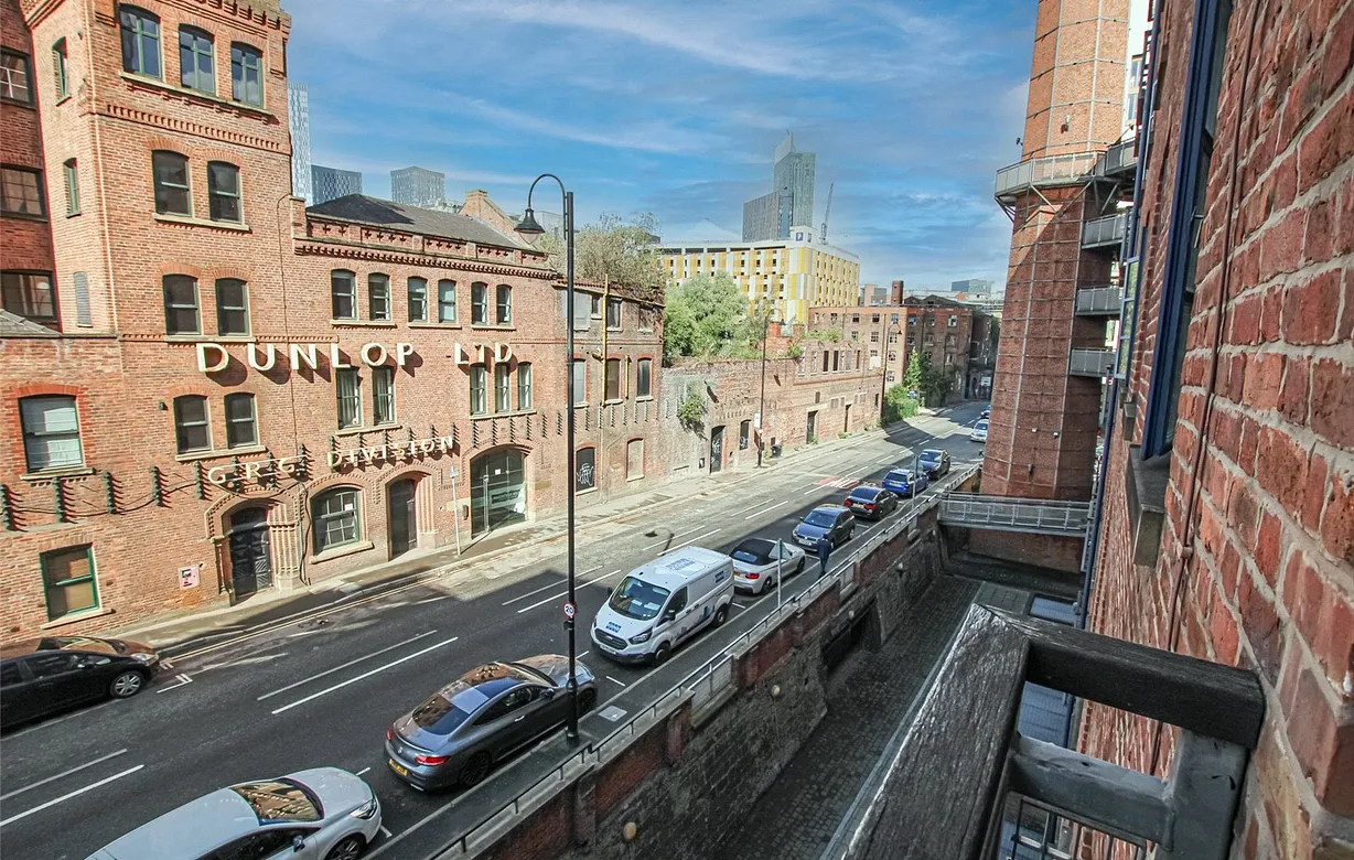 2 bedroom apartment to rent - Bentley Hurst