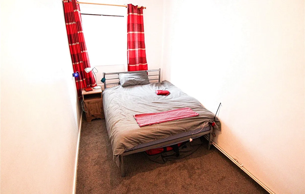 2 bedroom maisonette to rent - Bentley Hurst