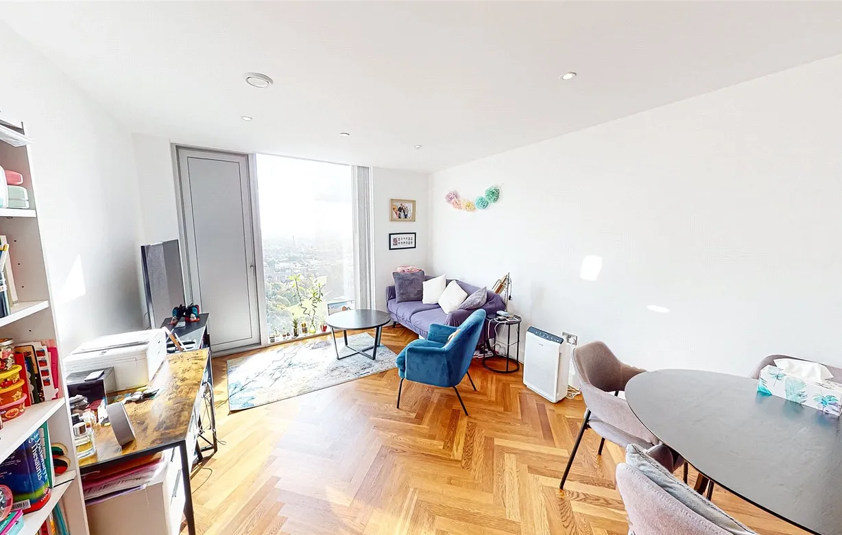 2 bedroom apartment for sale - Bentley Hurst