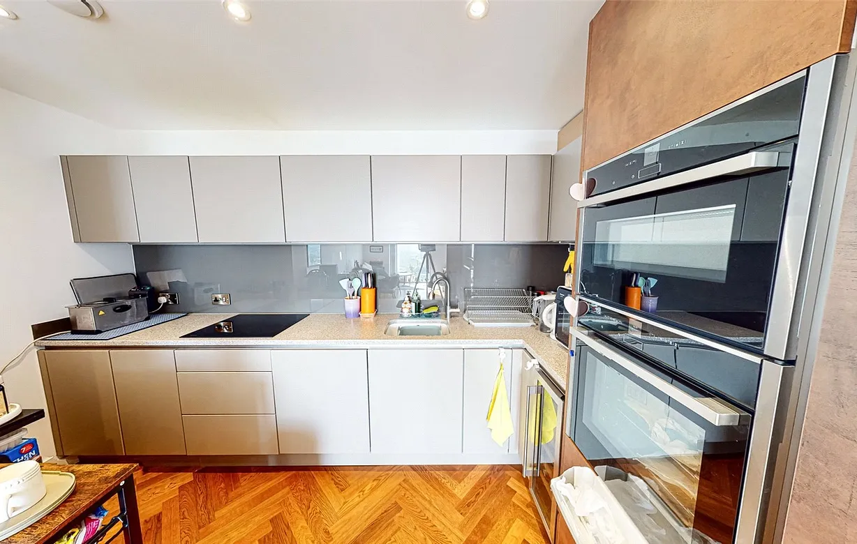 2 bedroom apartment for sale - Bentley Hurst