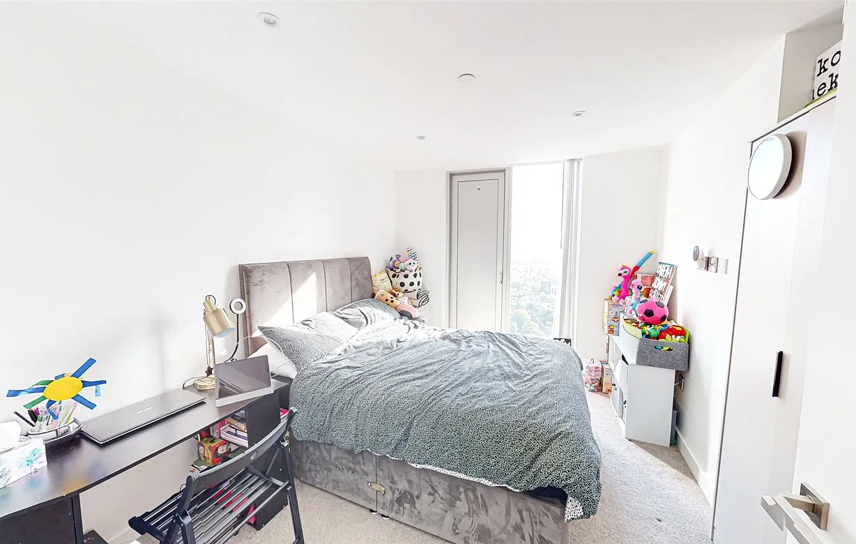 2 bedroom apartment for sale - Bentley Hurst