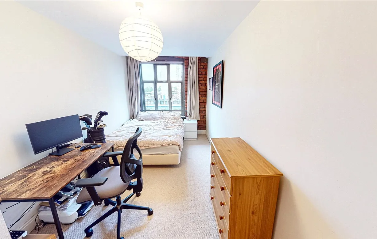 2 bedroom apartment to rent - Bentley Hurst
