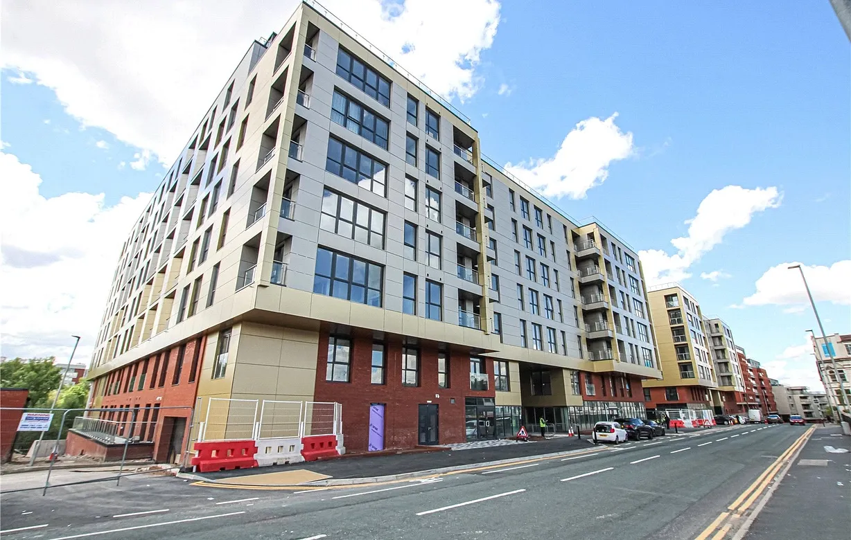 1 bedroom apartment to rent - Bentley Hurst