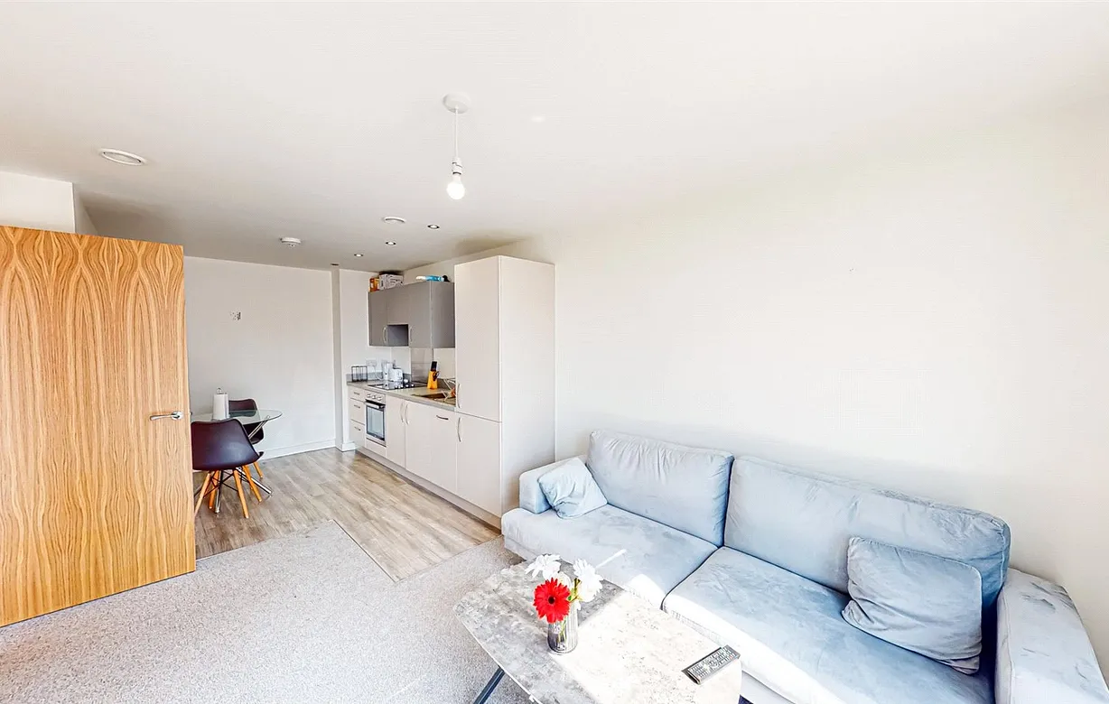 1 bedroom apartment to rent - Bentley Hurst