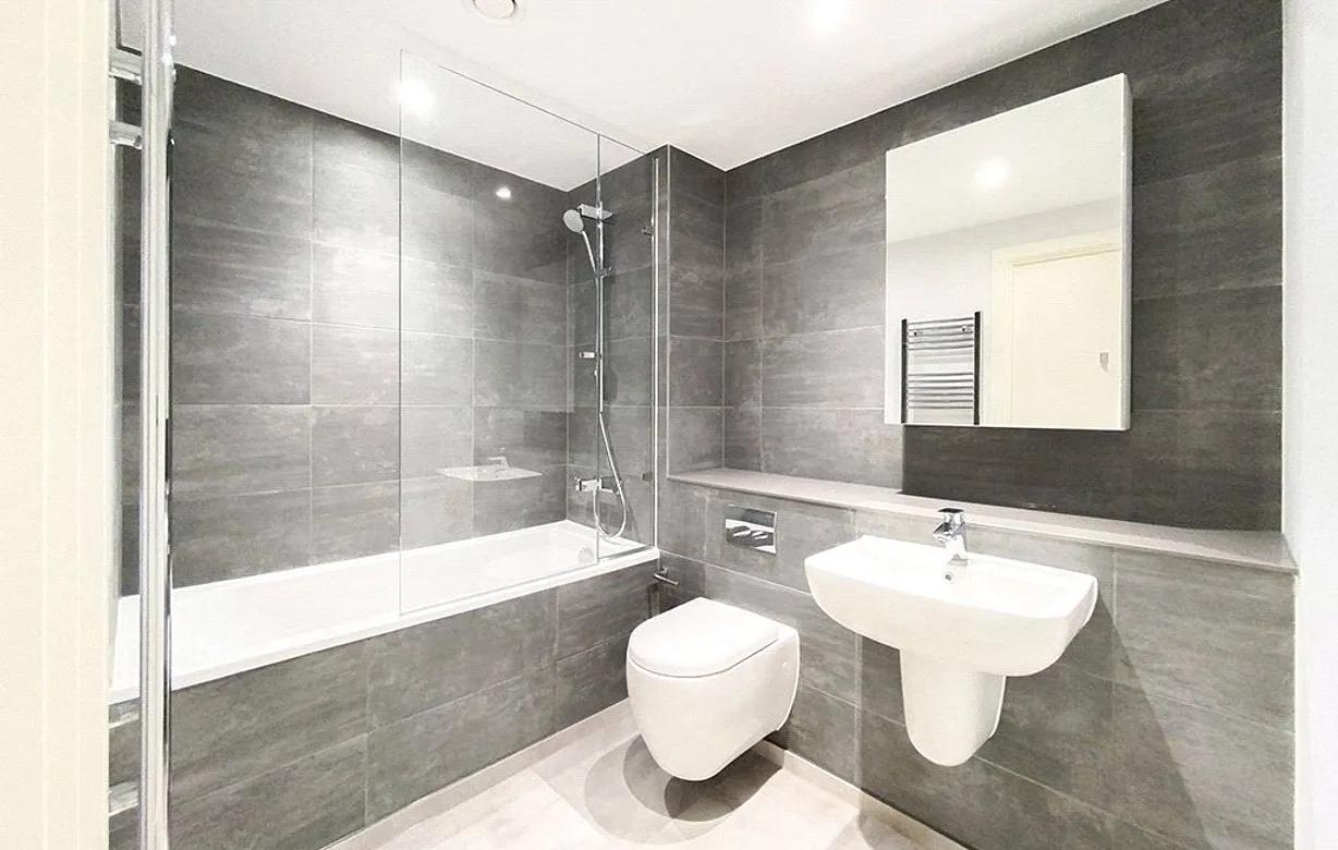 3 bedroom apartment to rent - Bentley Hurst