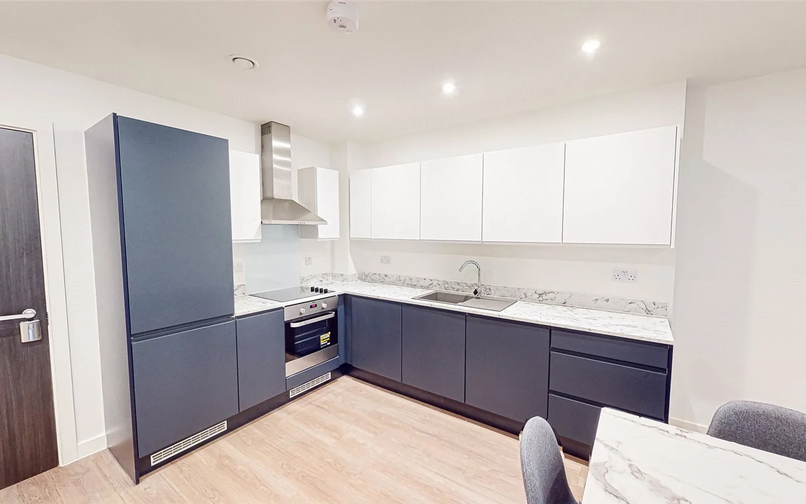 3 bedroom apartment to rent - Bentley Hurst