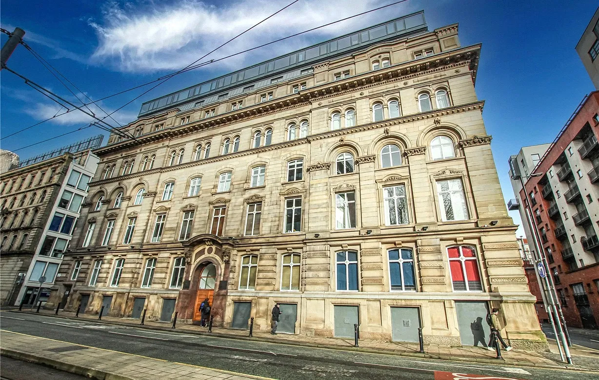 2 bedroom apartment to rent - Bentley Hurst