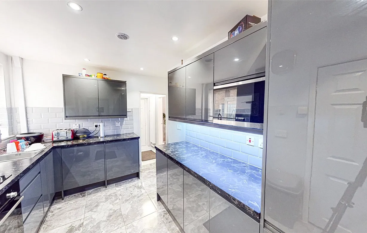 2 bedroom house to rent - Bentley Hurst