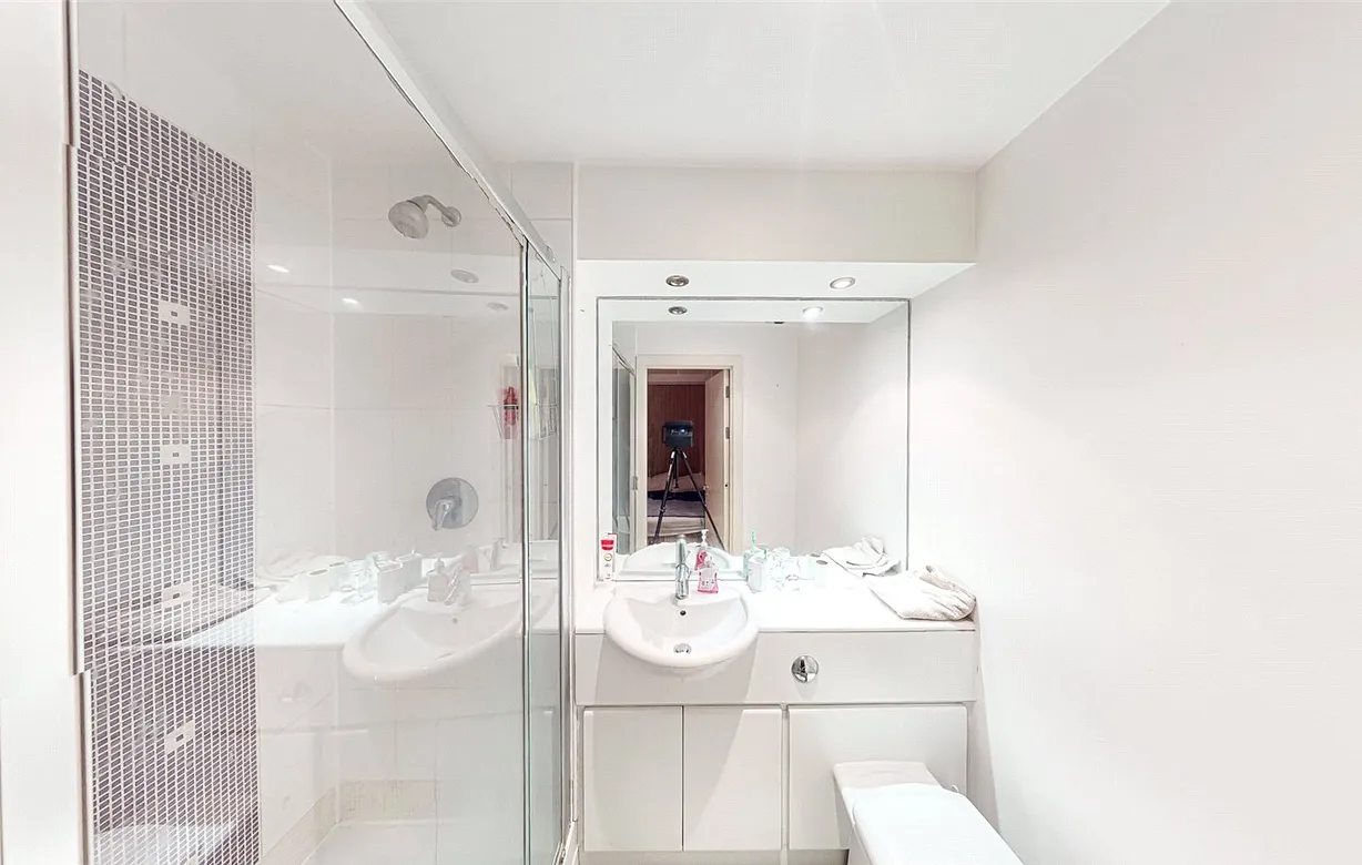 2 bedroom apartment to rent - Bentley Hurst