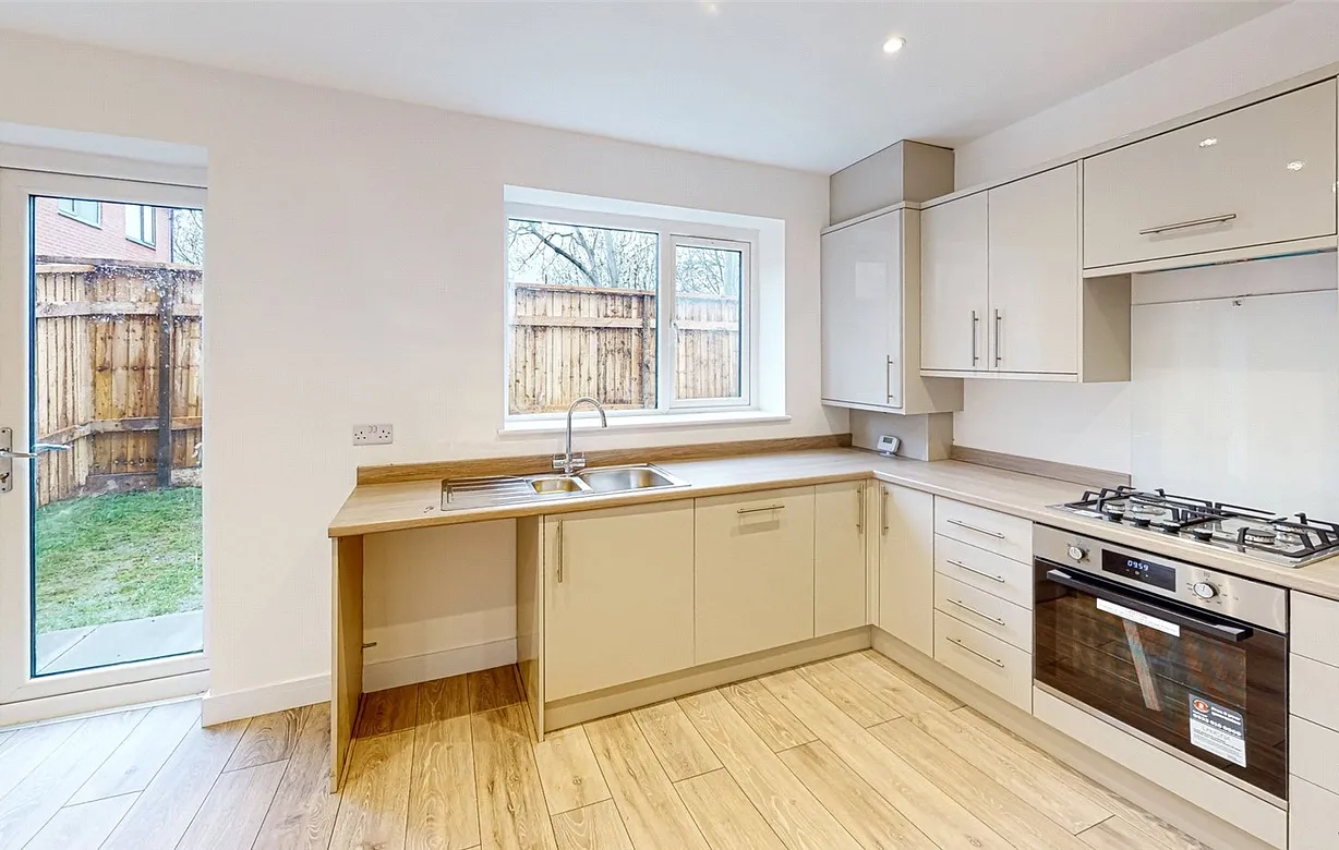 4 bedroom house to rent - Bentley Hurst