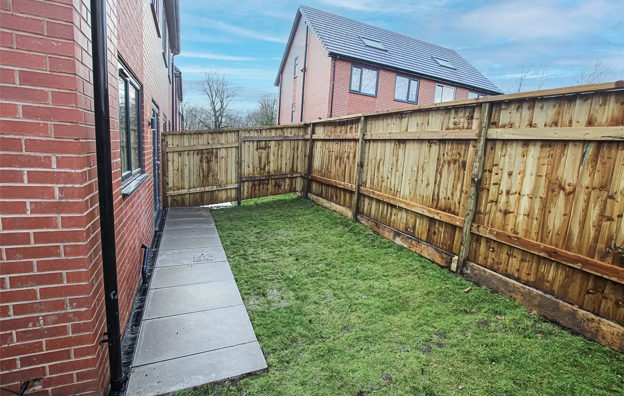 4 bedroom house to rent - Bentley Hurst
