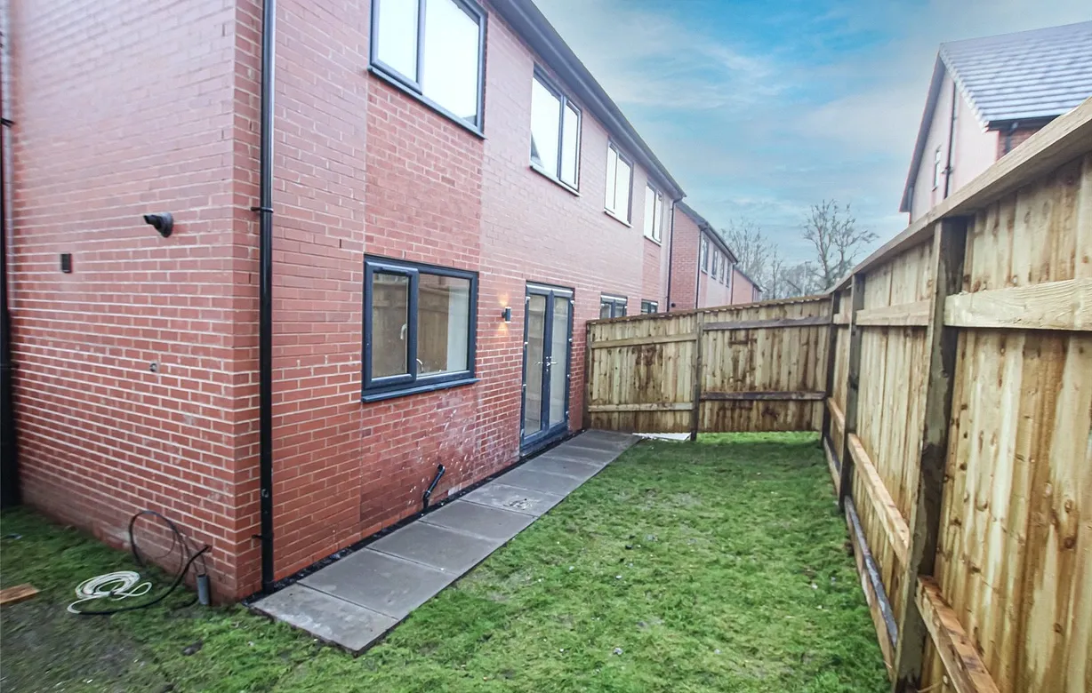 4 bedroom house to rent - Bentley Hurst