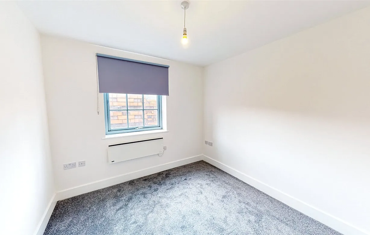2 bedroom apartment to rent - Bentley Hurst