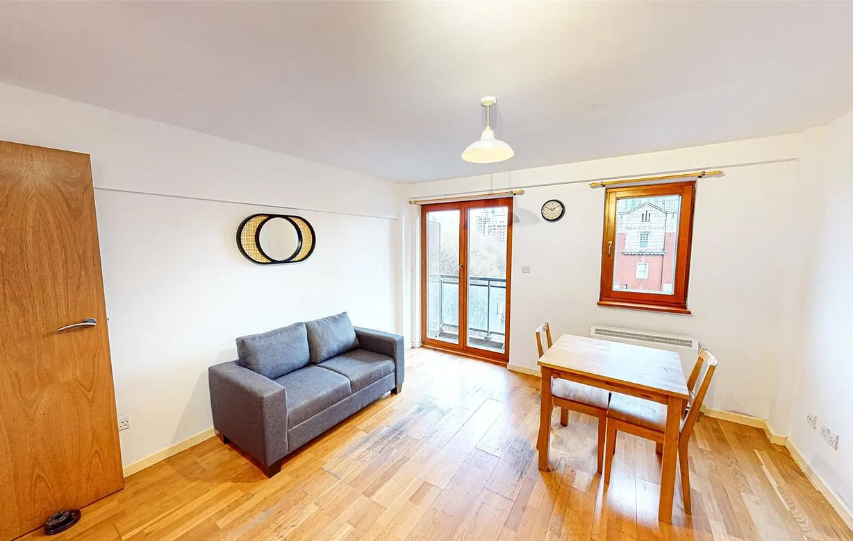 1 bedroom apartment to rent - Bentley Hurst