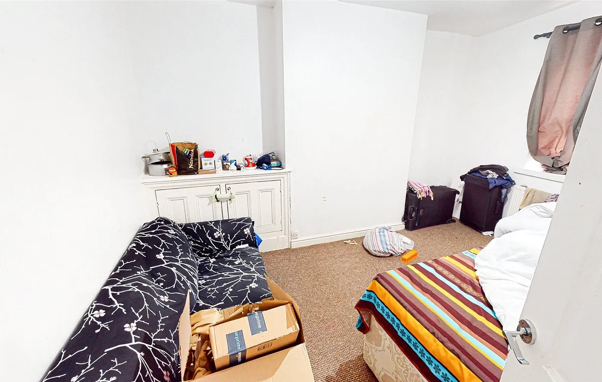 2 bedroom house for sale - Bentley Hurst