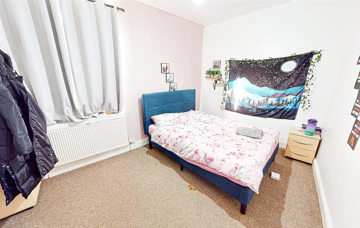 2 bedroom house for sale - Bentley Hurst