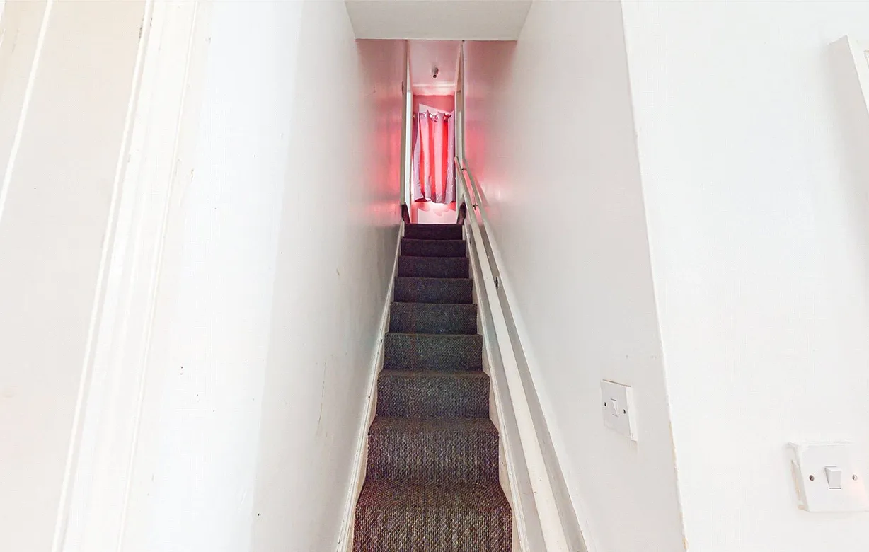 2 bedroom house for sale - Bentley Hurst