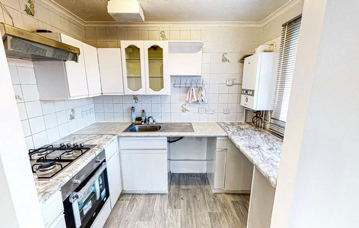 2 bedroom apartment for sale - Bentley Hurst