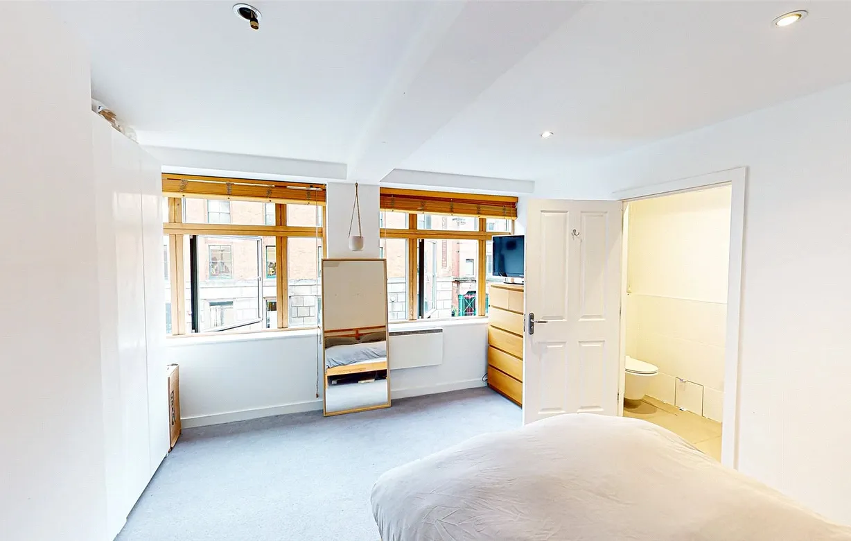 2 bedroom apartment for sale - Bentley Hurst