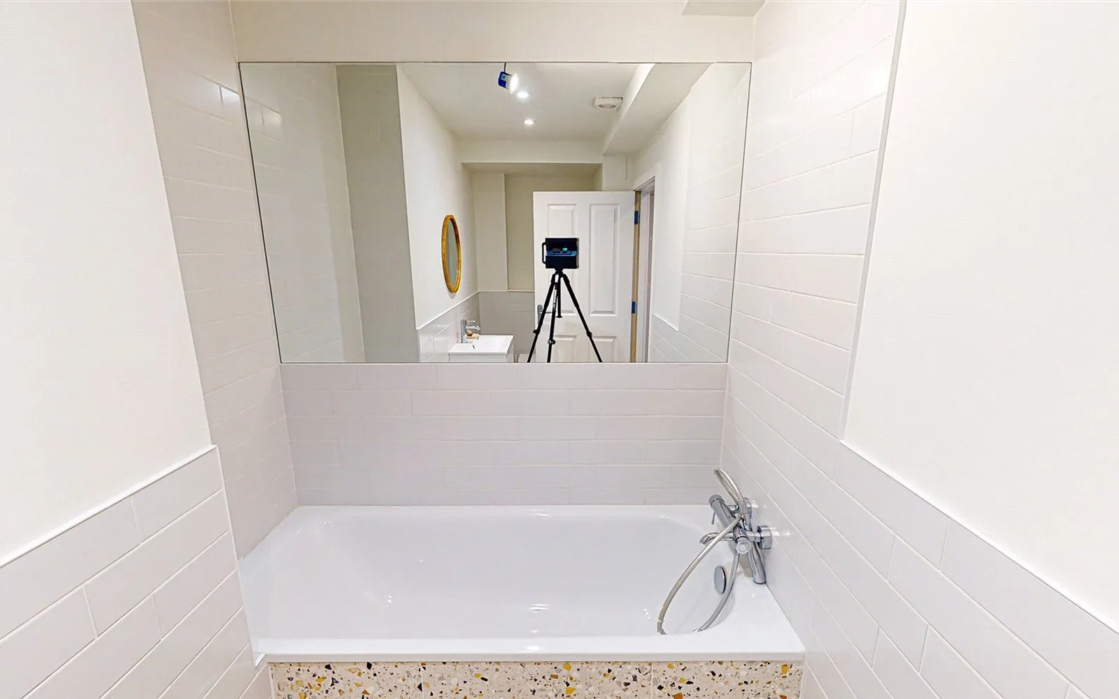 2 bedroom apartment for sale - Bentley Hurst