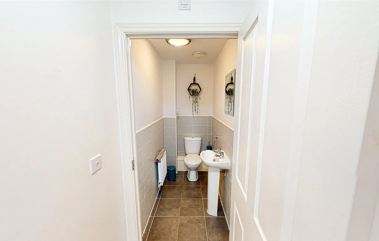 3 bedroom house for sale - Bentley Hurst