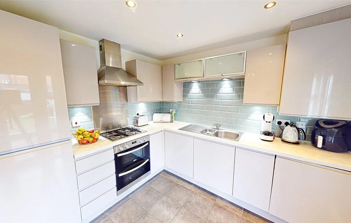 3 bedroom house for sale - Bentley Hurst