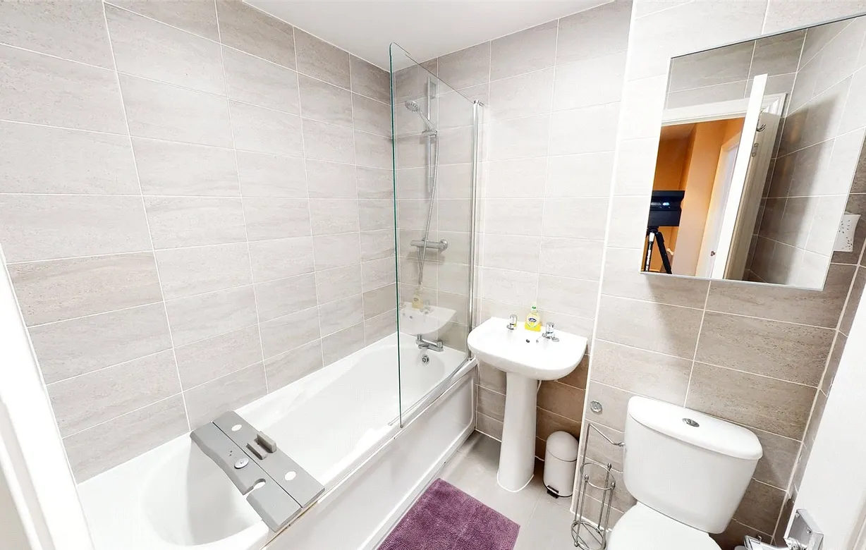 3 bedroom house for sale - Bentley Hurst