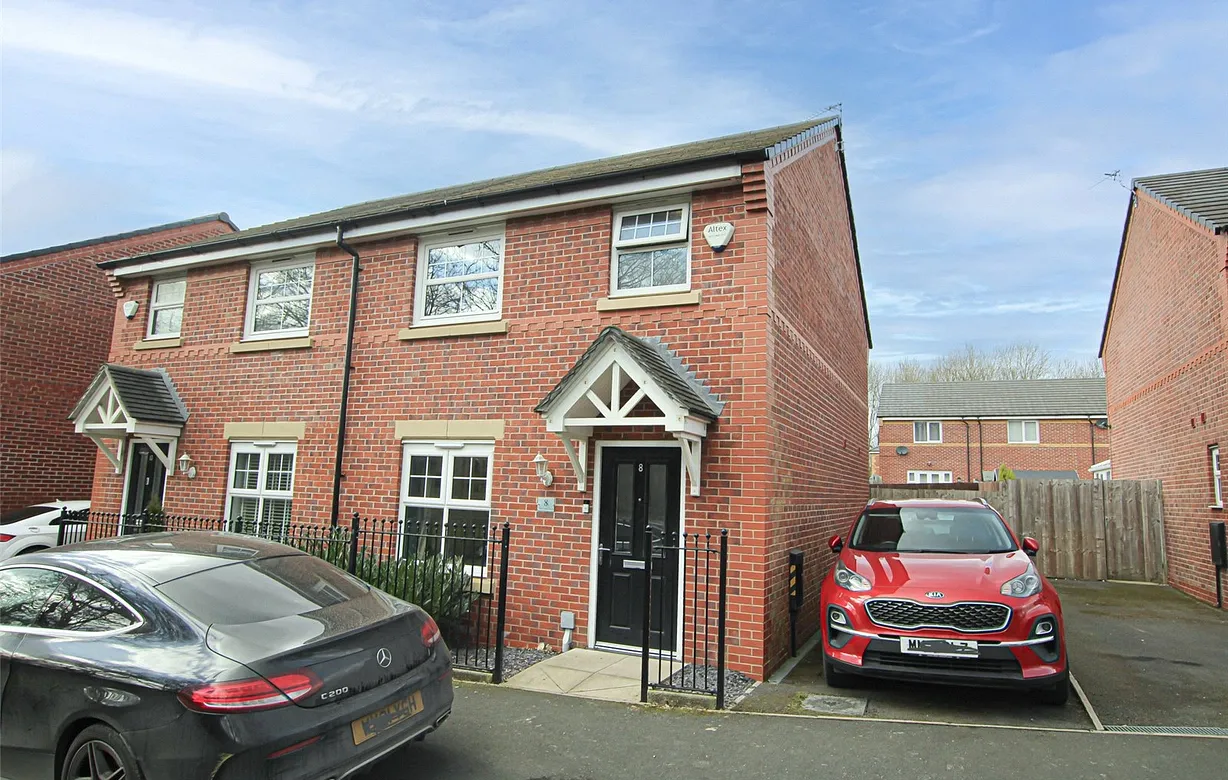 3 bedroom house for sale - Bentley Hurst