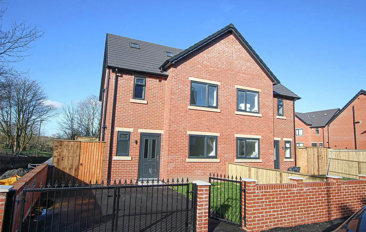 4 bedroom house for sale - Bentley Hurst