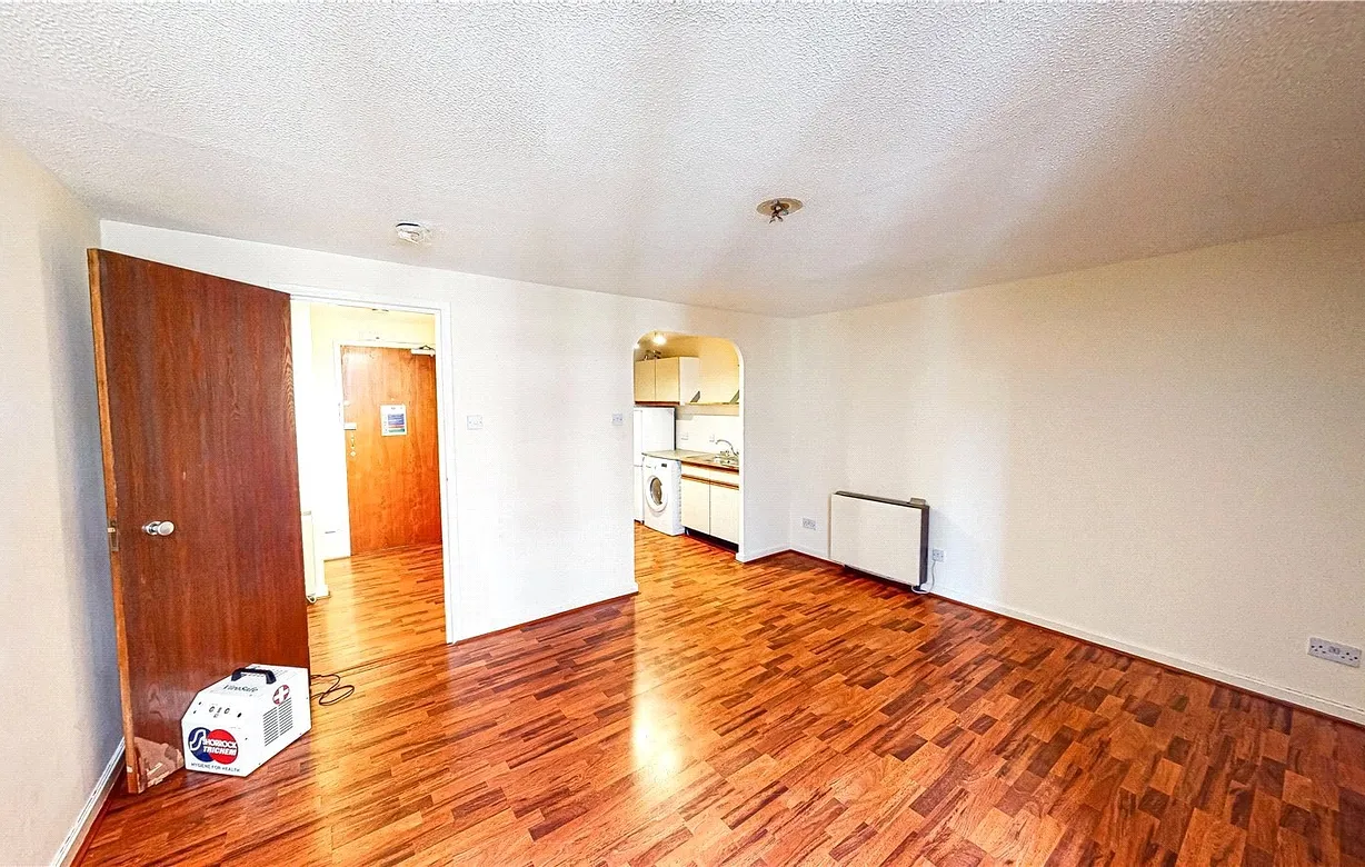 1 bedroom apartment to rent - Bentley Hurst