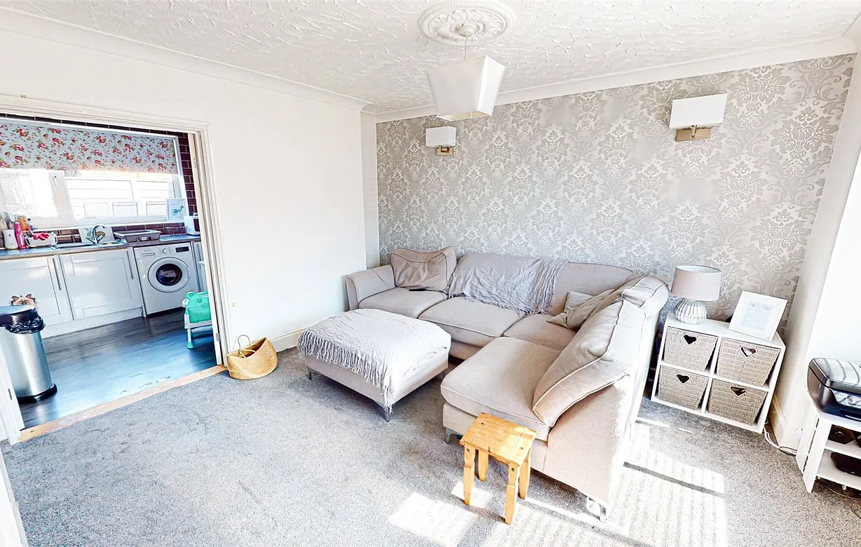 3 bedroom house for sale - Bentley Hurst